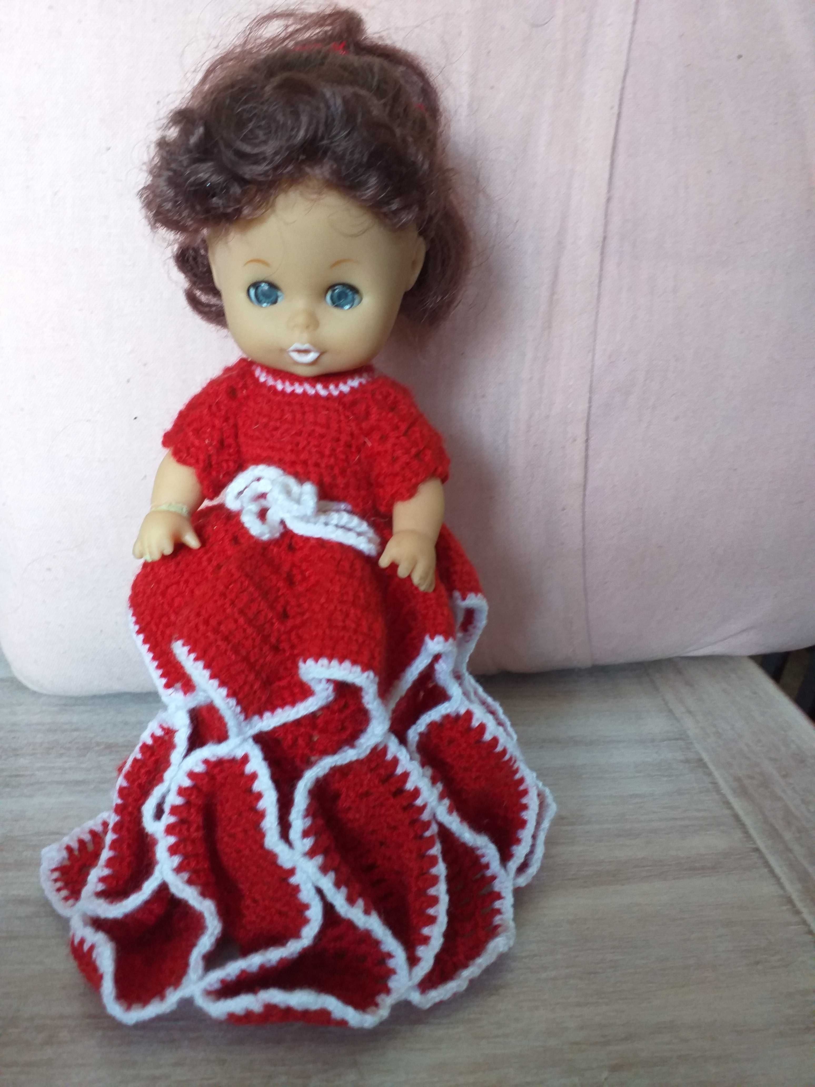 boneca com vestido em crochet de 29cm