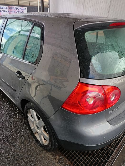 VW Golf V 1.4i Confort