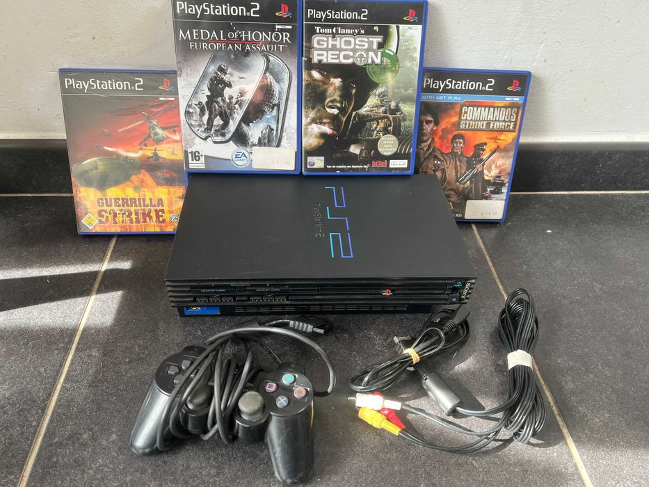 Konsola PS2 Model SCH-50004 + Pad + 4 Gry