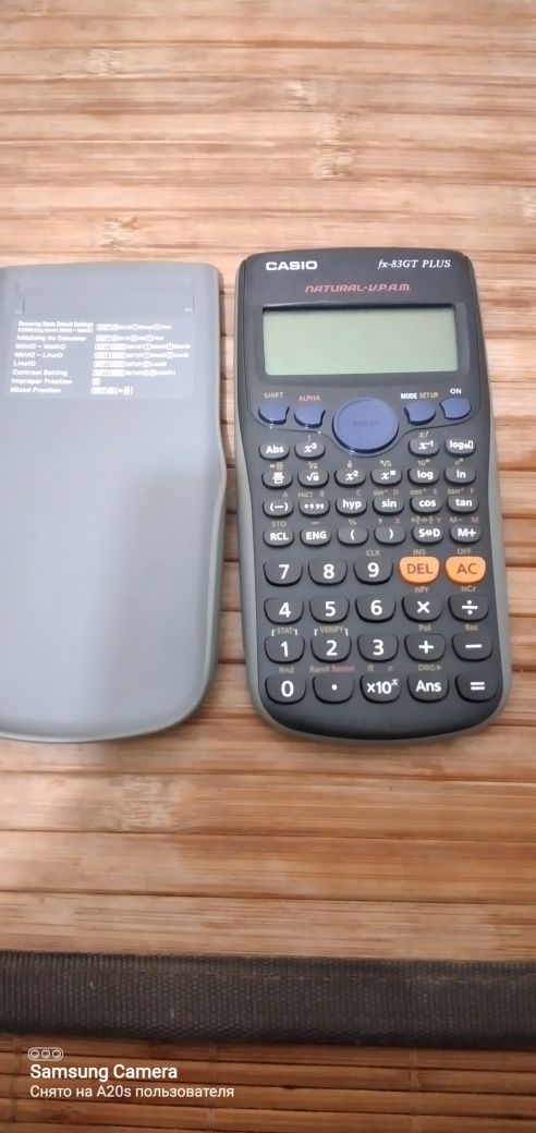 Инжинерный калькулятор  Casio.
