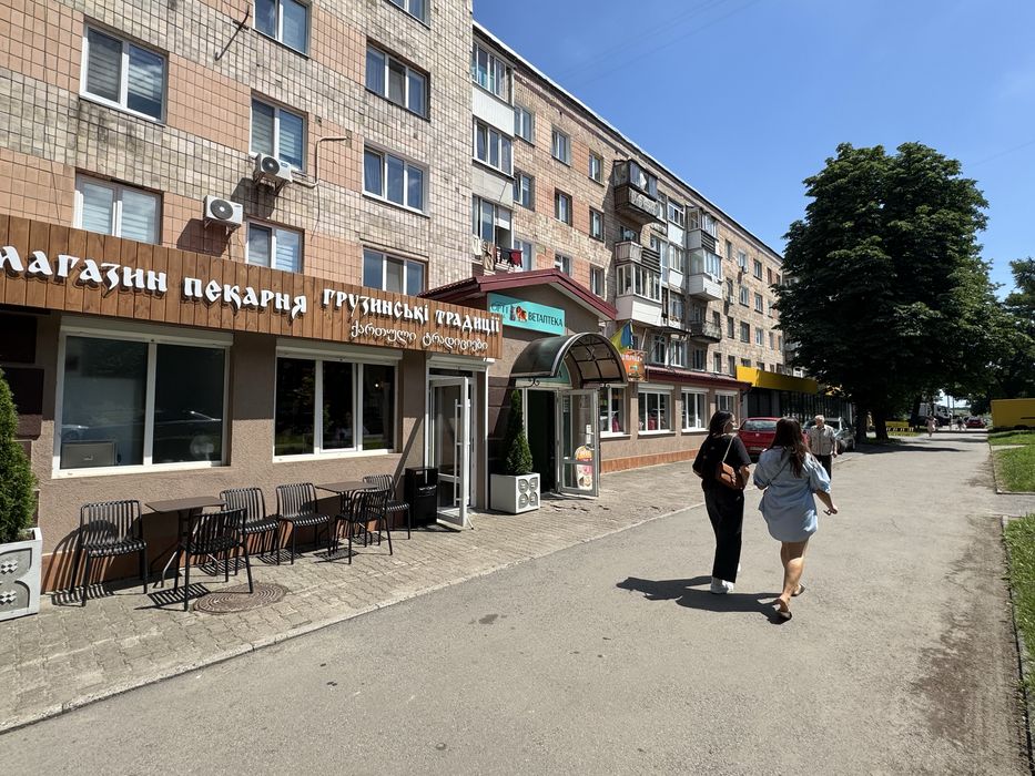 Оренда на Кн Романа біля базарчика