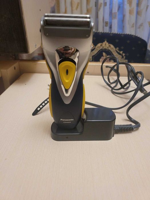 Электробритва Panasonic es4025