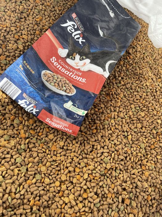 Karma sucha Felix PURINA
