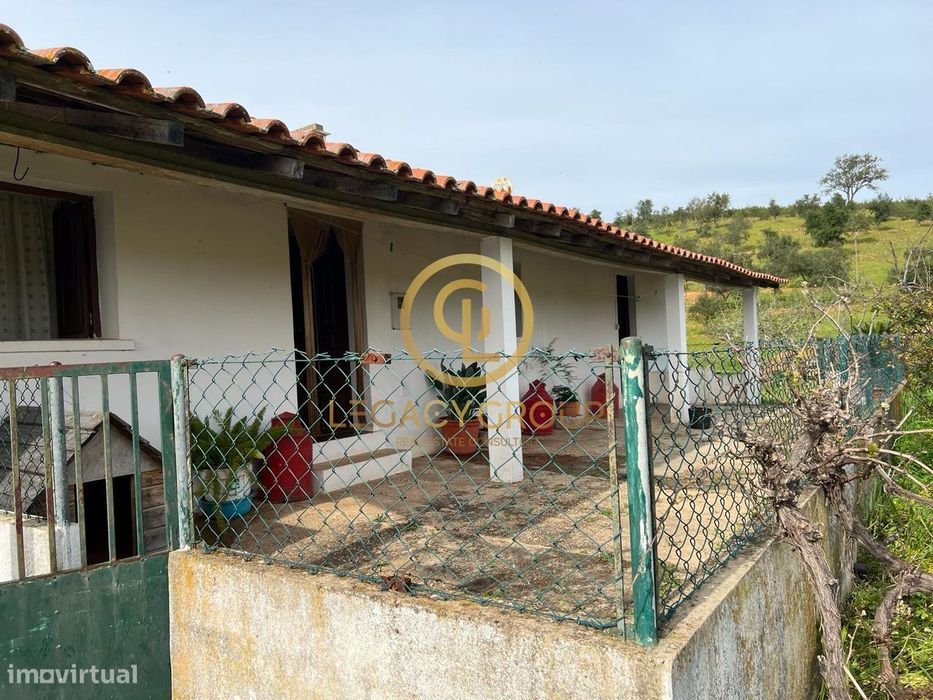 Moradia independente em São Martinho das Amoreiras, Alentejo