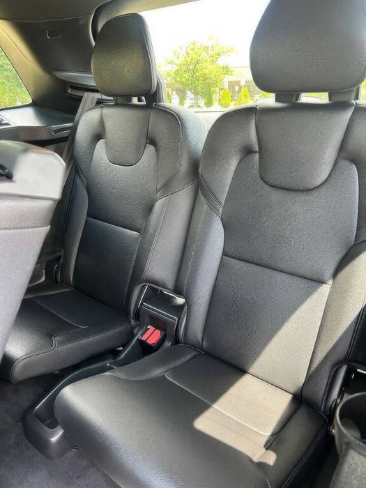 Volvo XC90 T6 Momentum      2018