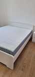 Vende-se cama Ikea Askvoll, colchão e estrado