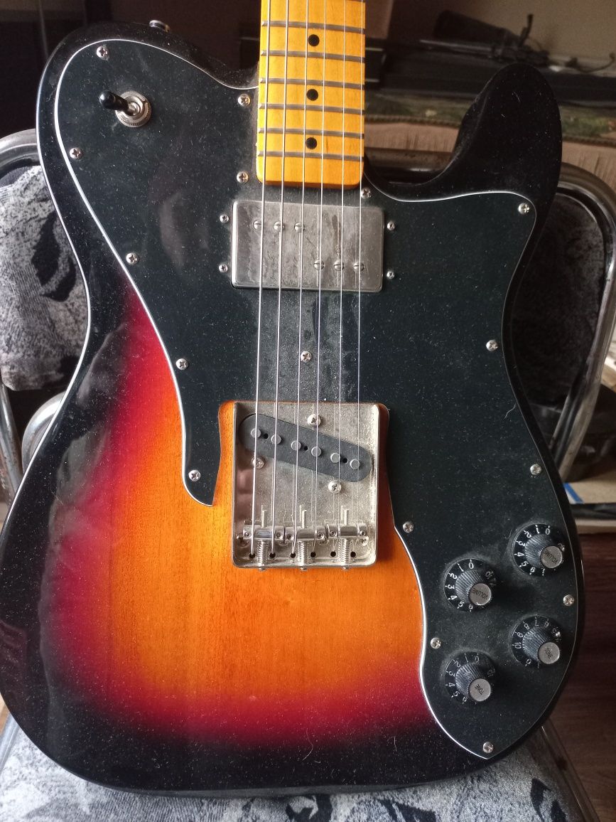 Squier fender telecaster custom