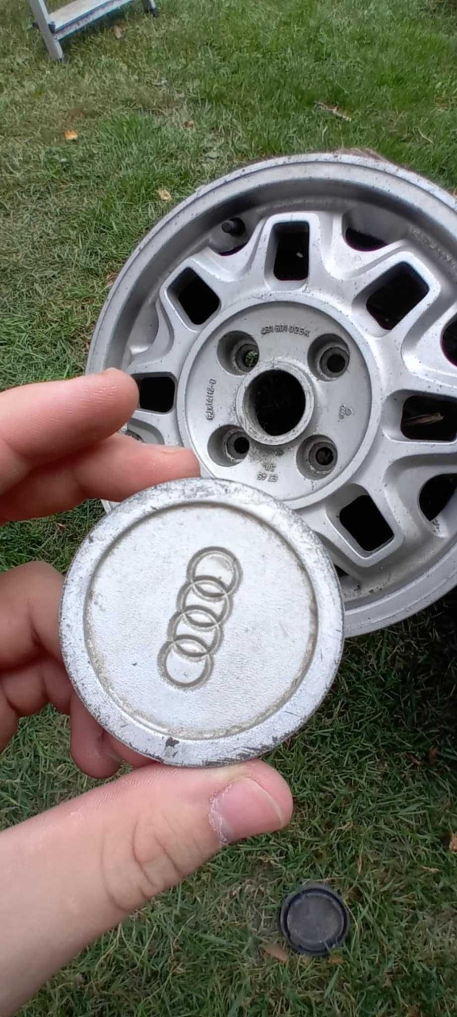 Felgi audi 80 b3 dwie sztuki 4x100 rozmiar 14