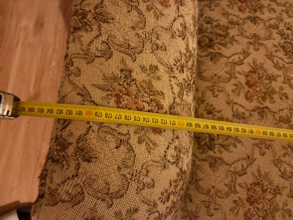 Dwie sofy w stylu angielskim