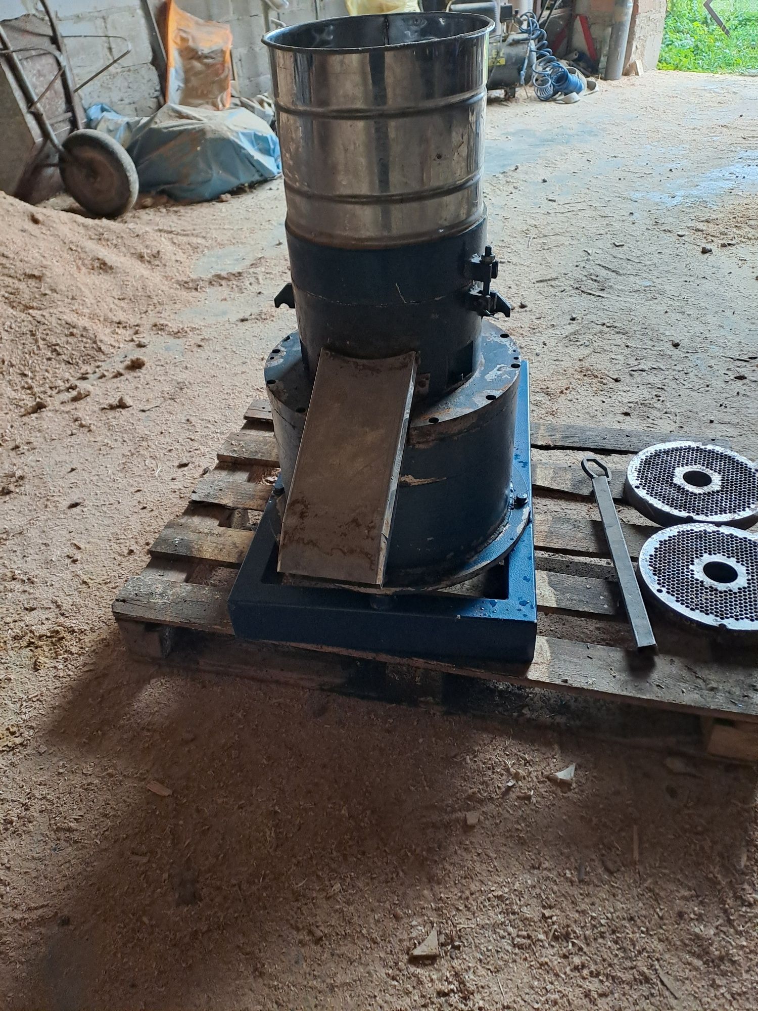 Peleciarka 22 kW z 2022 roku
