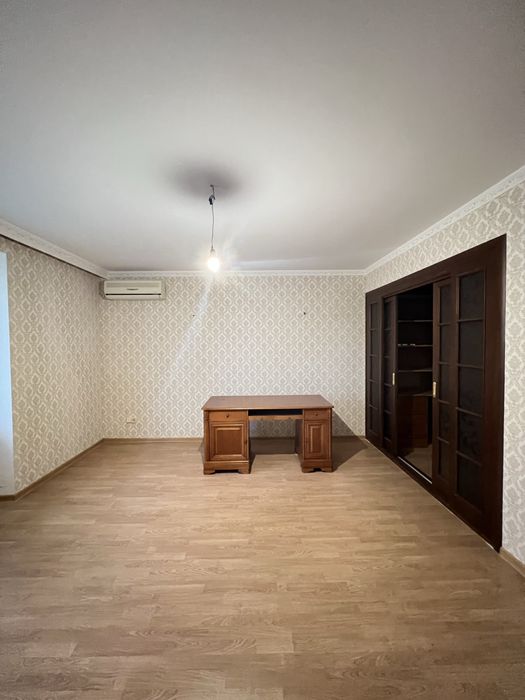 В Продажу 4 к к з євроремонтом на Шосейній