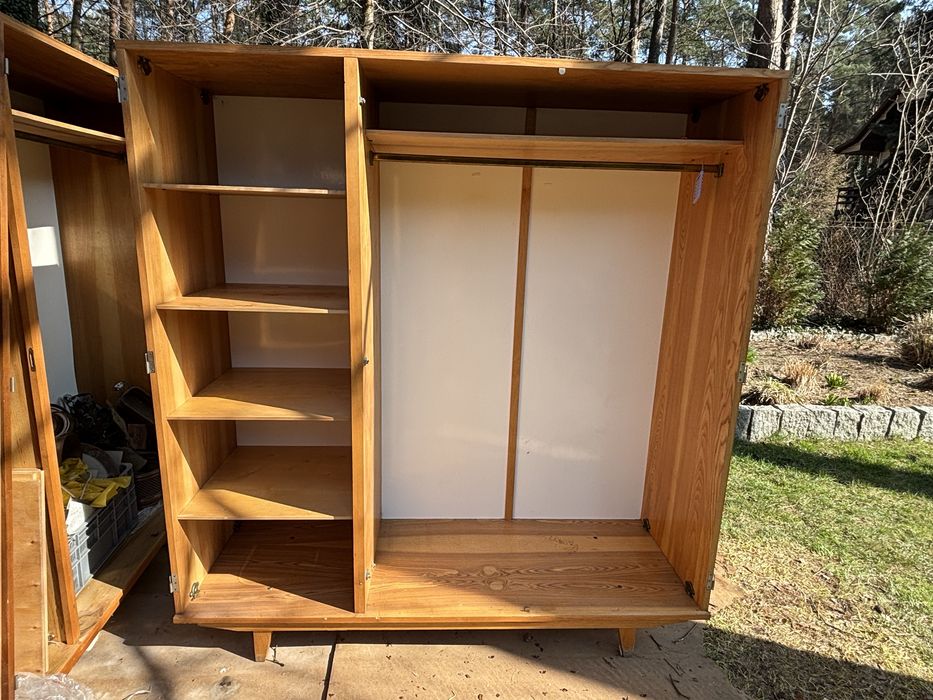 Szafy PRL vintage, 2 szt drewniane