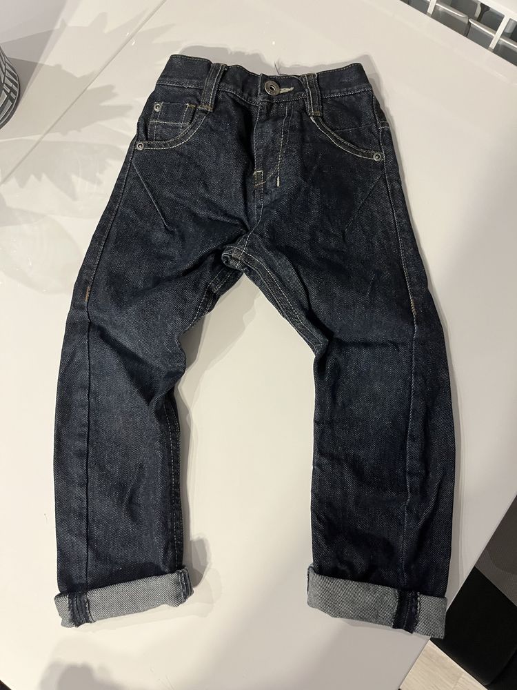 Spodnie jeans zwezane granat Next 104