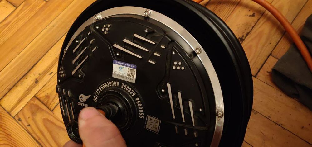 Qsmotor 3000w 6версия  36v48v60v72v R10 для електроскутера электроскут