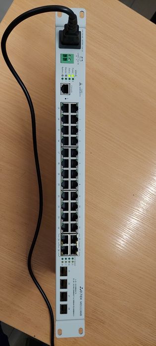 комутатор ELTEX MES1124MB керований