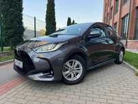 Toyota Yaris cesja leasingu Toyota Yaris hybrid 1.5 + business pakiet + led