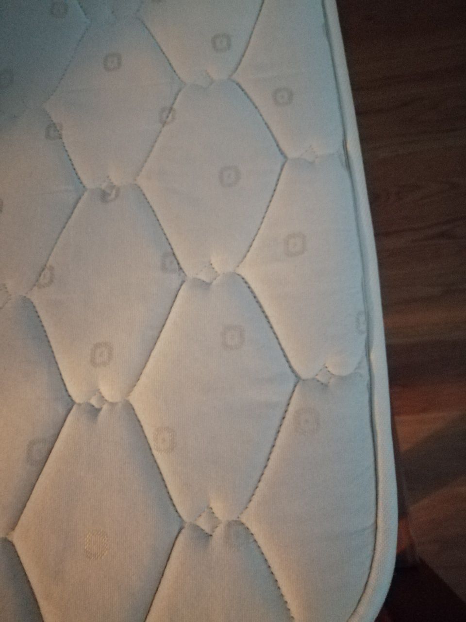 Cama completa de solteiro