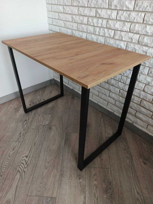 Універсальний стіл у стилі LOFT  — для дому, роботи та комп'ютера