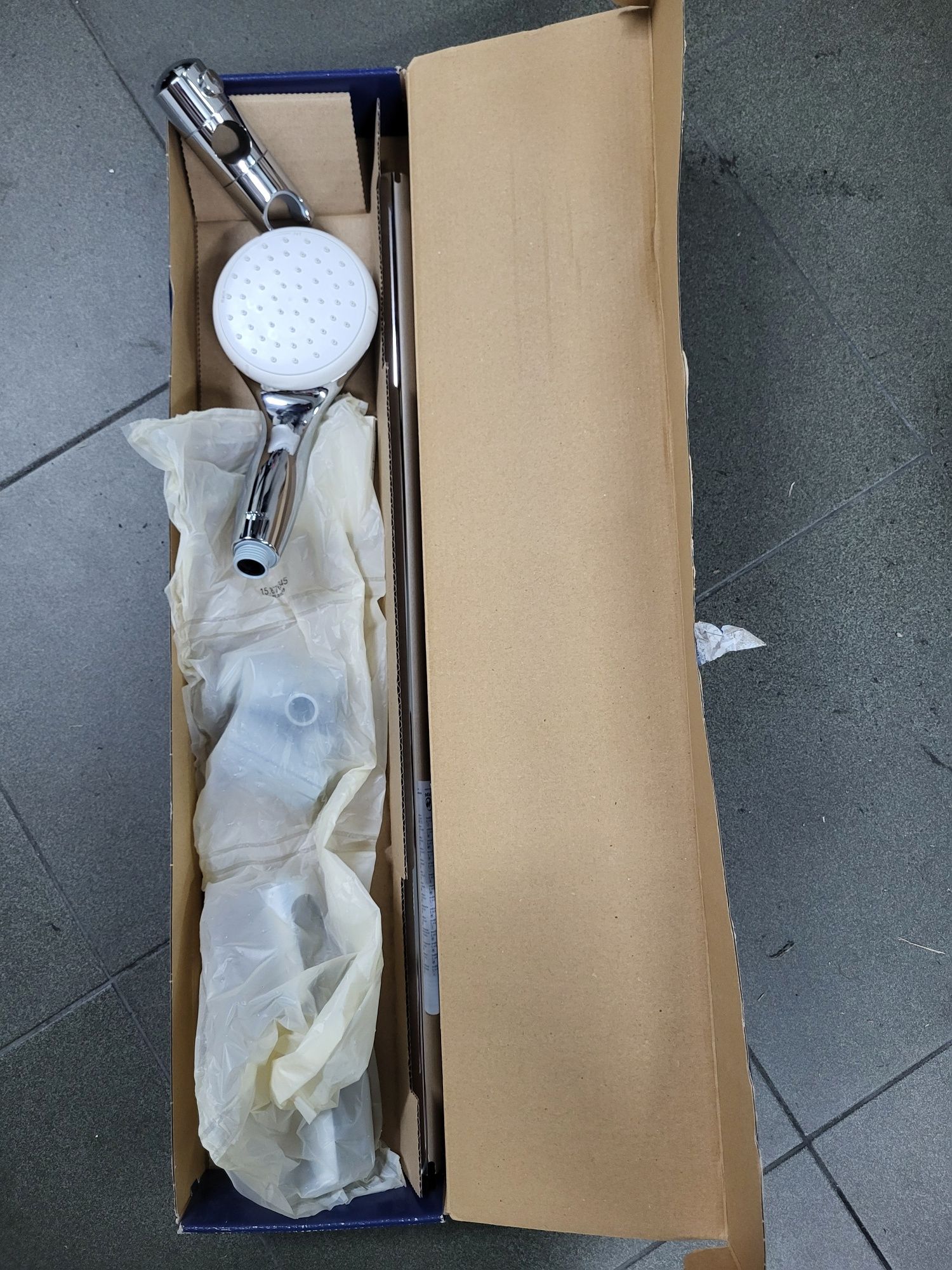 Chuveiro e Barra de Duche Grohe