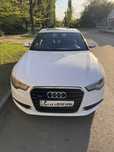 Автомобиль AUDI A6