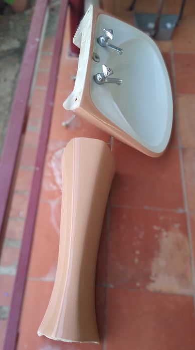 Lavatório em loiça