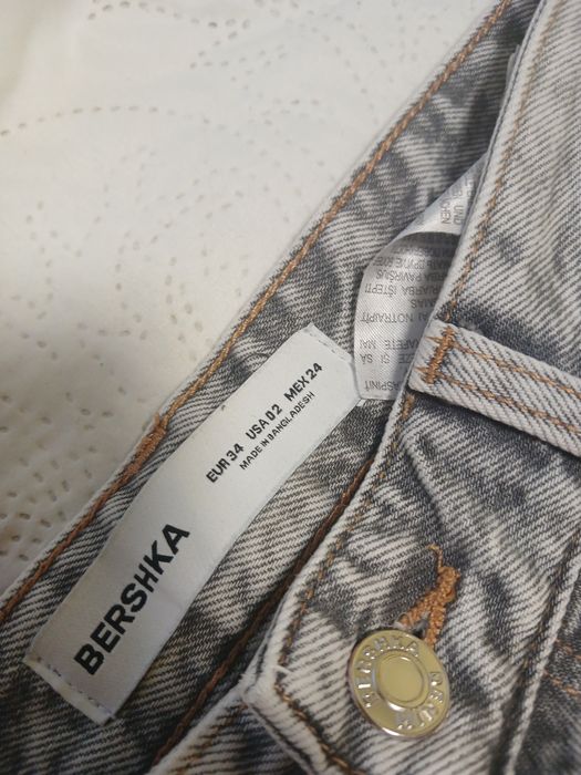 Джинси   Bershka