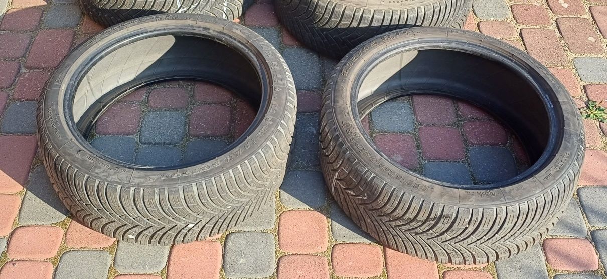 BFGOODRICH dwie opony całoroczne 205/45 R17, głębokość bieżnika 7,8