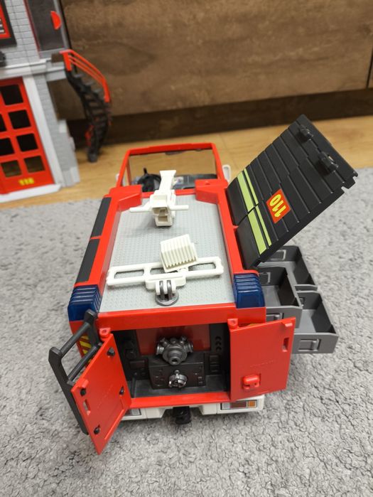 Straż remiza playmobil