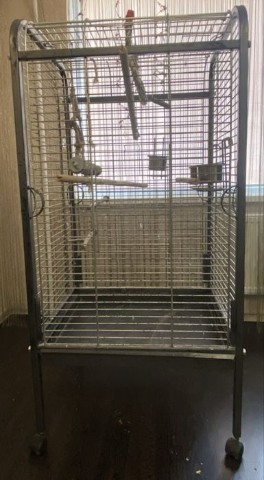 Вольєр/ клітка для папуги або інших тваринок.
