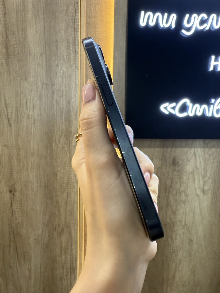 Б/у IPHONE 15Pro 256 Blue Titanium Neverlock Костюшка,5 igrand