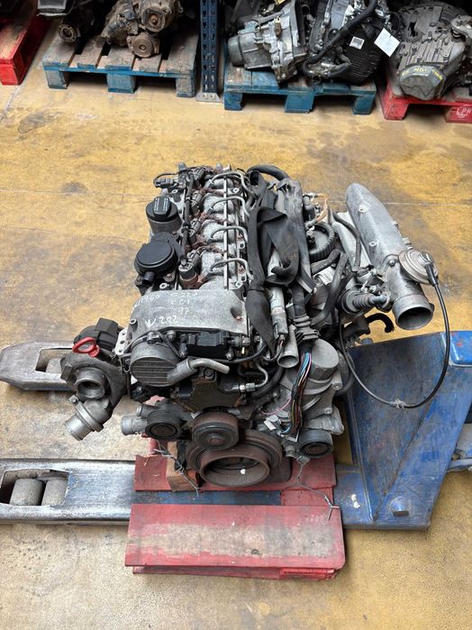 Motor Mercedes (W202) 220Cdi Ref:611960
