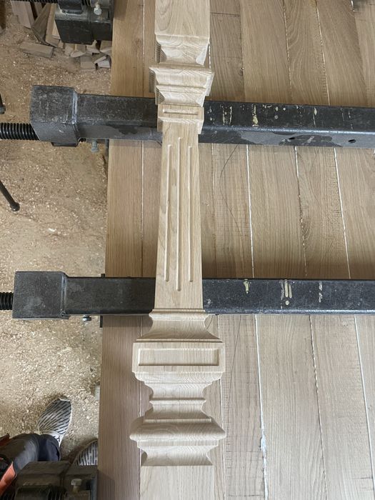 Балясини,стовпи,різьблені