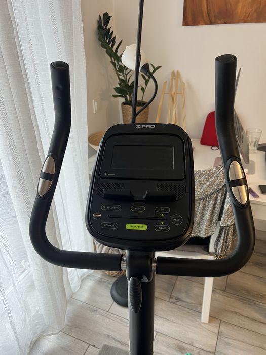 Rower stacjonarny zipro flame iconsole+
