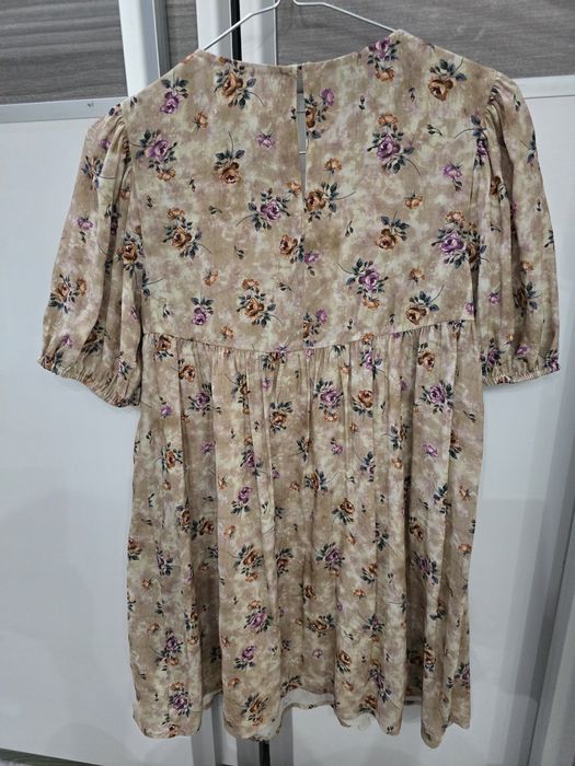 Sukienka letnia 140 ZARA NOWA bez metki