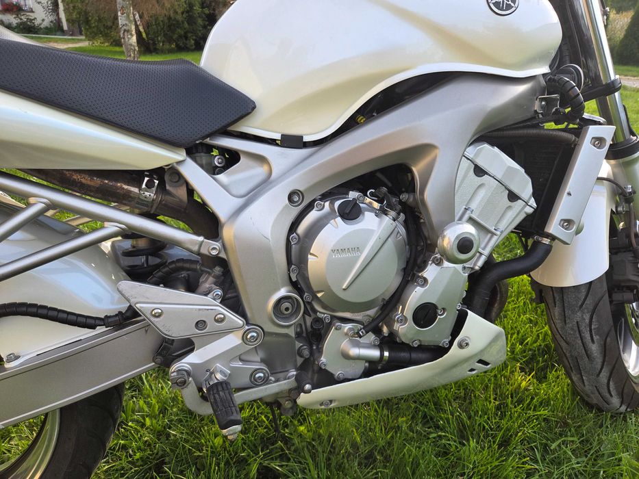 Sprzedam Yamaha FZ6N poj 600 rok 2004