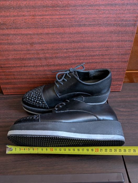 Черевики жіночі шкіряні, 39 розміру