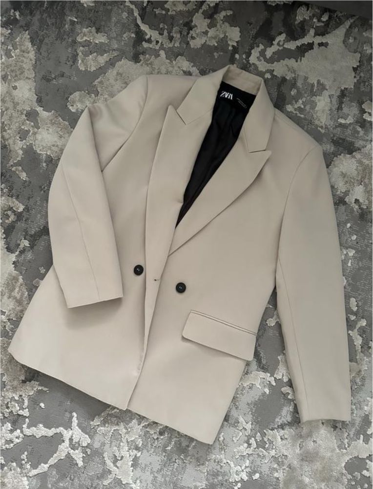 Піджак оверсайз zara