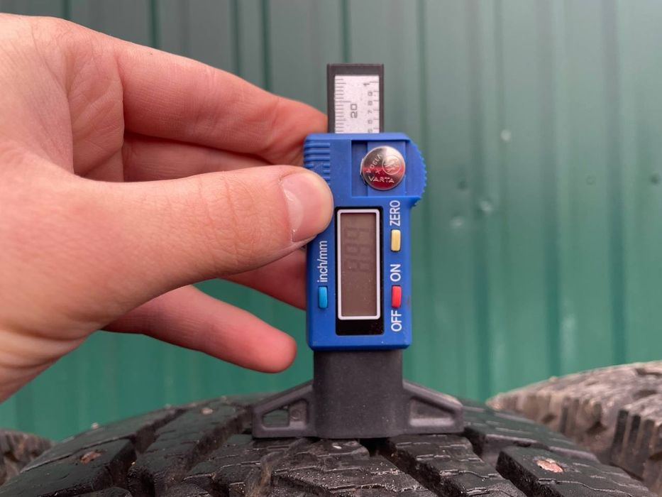 Шини 205/80 R16C Nokian Hakkapeliitta C3 Резина Шипована Комплект