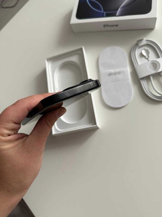 iPhone 16Pro 256GB