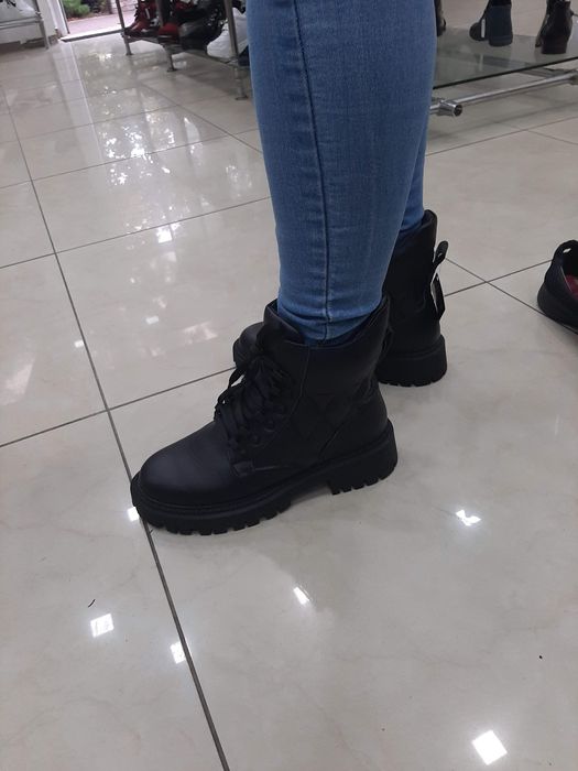 Шкіряні зимові черевики