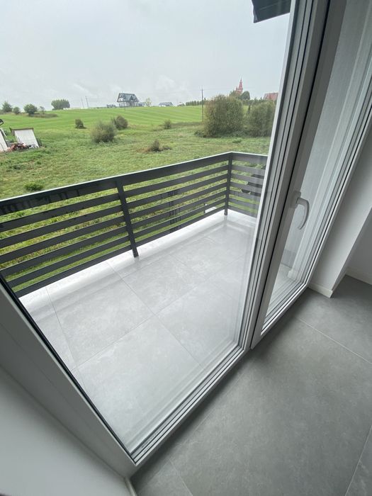 Do wynajęcia nowe mieszkania 50m² z balkonem i parkingiem – Ostrowsko.