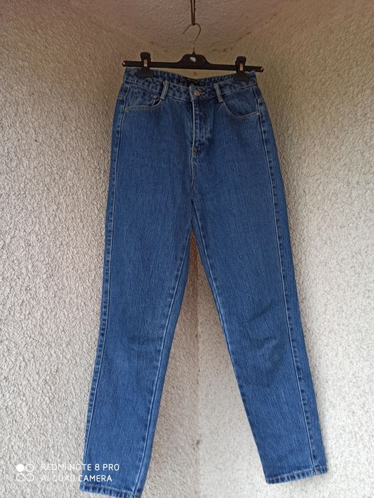 Jeansy typu boyfriend Zara