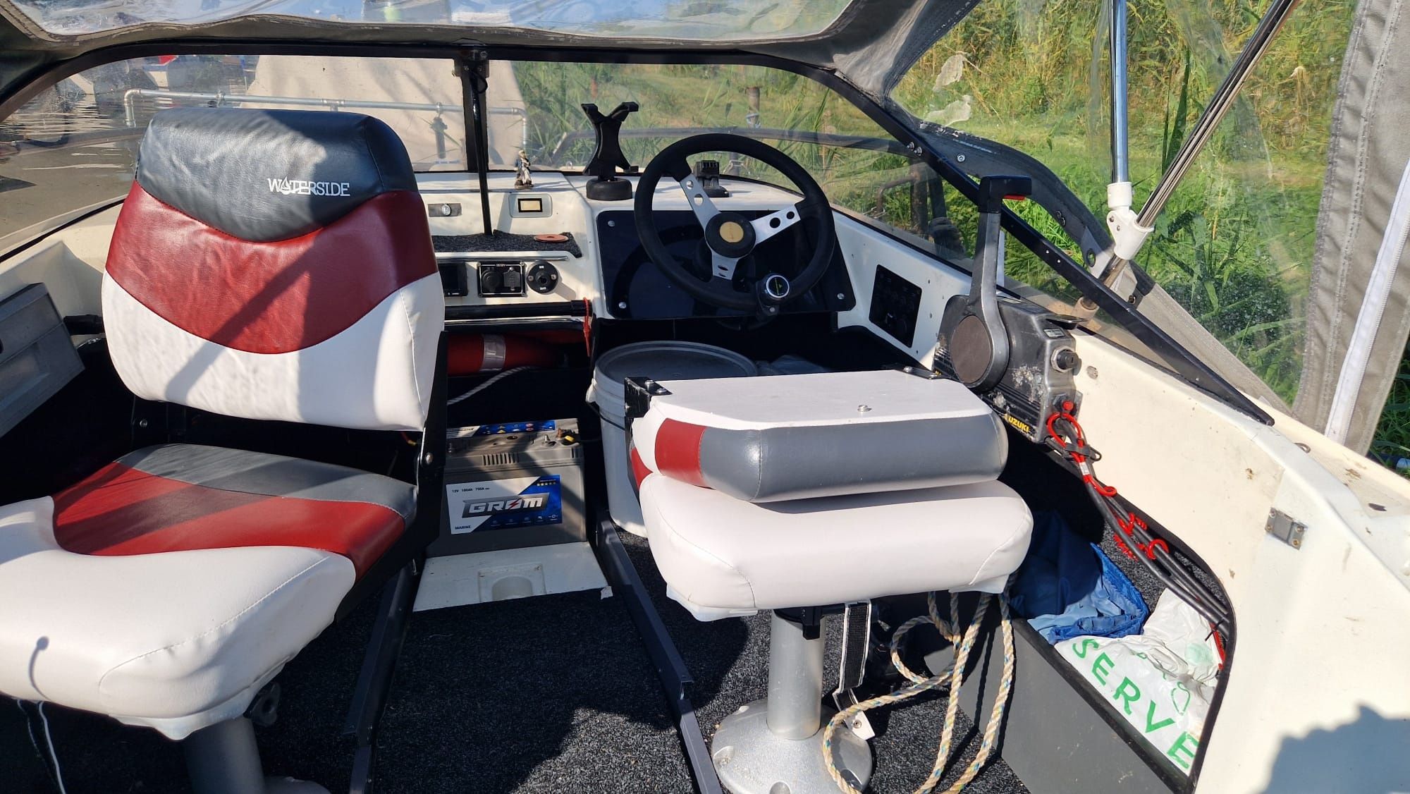 Łódź motorową sprzedam Lub zamienię