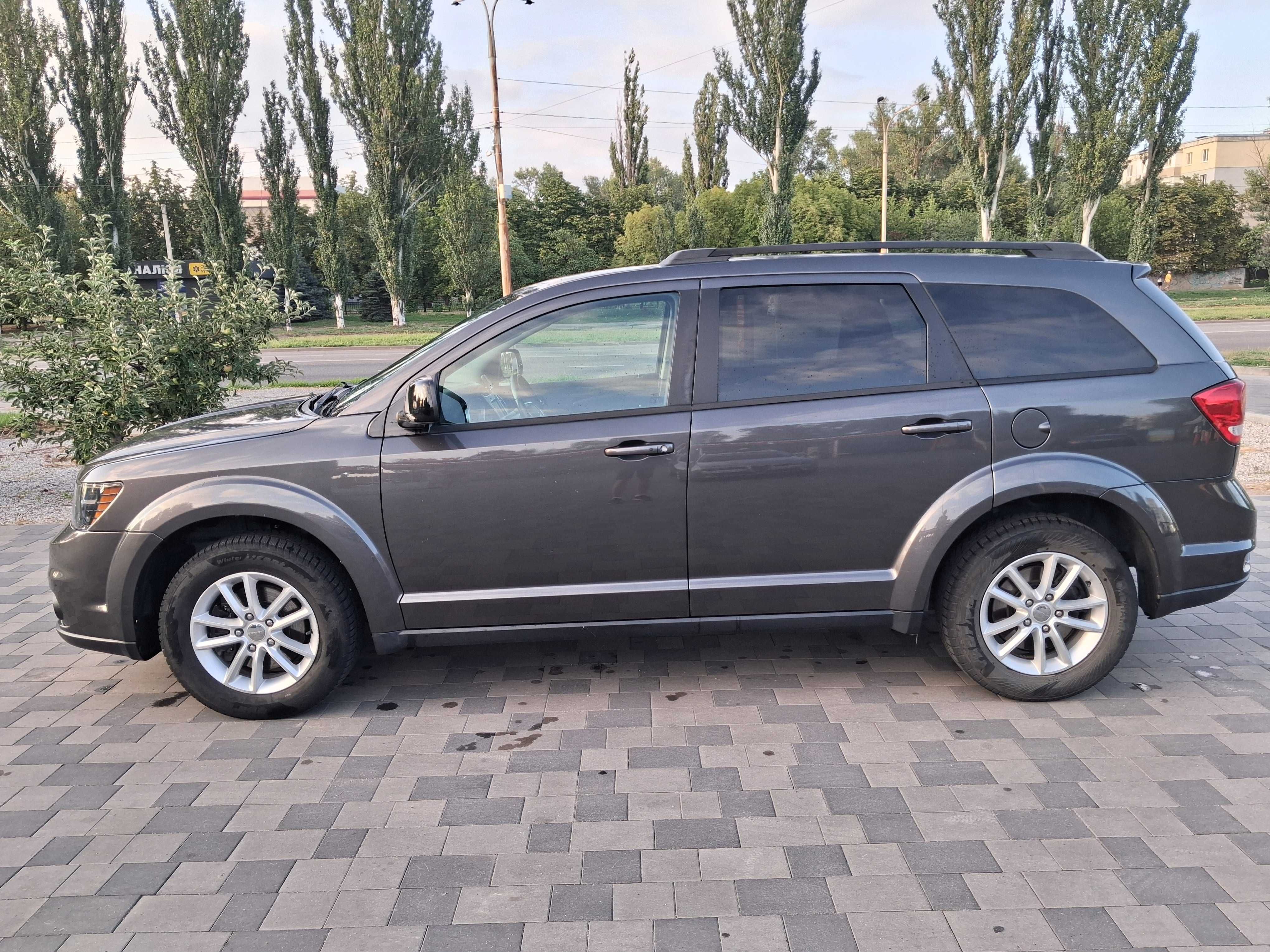 Продам Dodge Journey SXT 2.4L (2014)