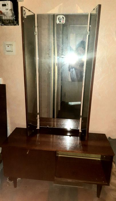 Трельяж в гостинную , мебель трюмо ссср