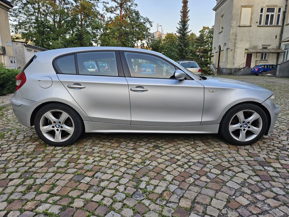 Bmw 120D automat. Rozrząd z przodu. Bogate wyposażenie.