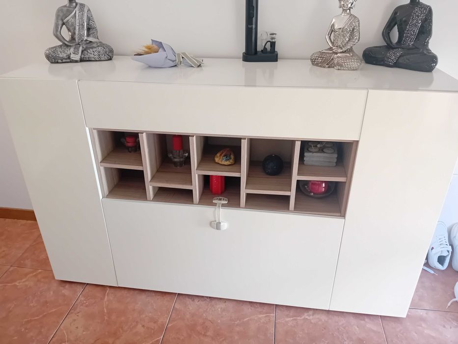 Sala de estar e jantar completa