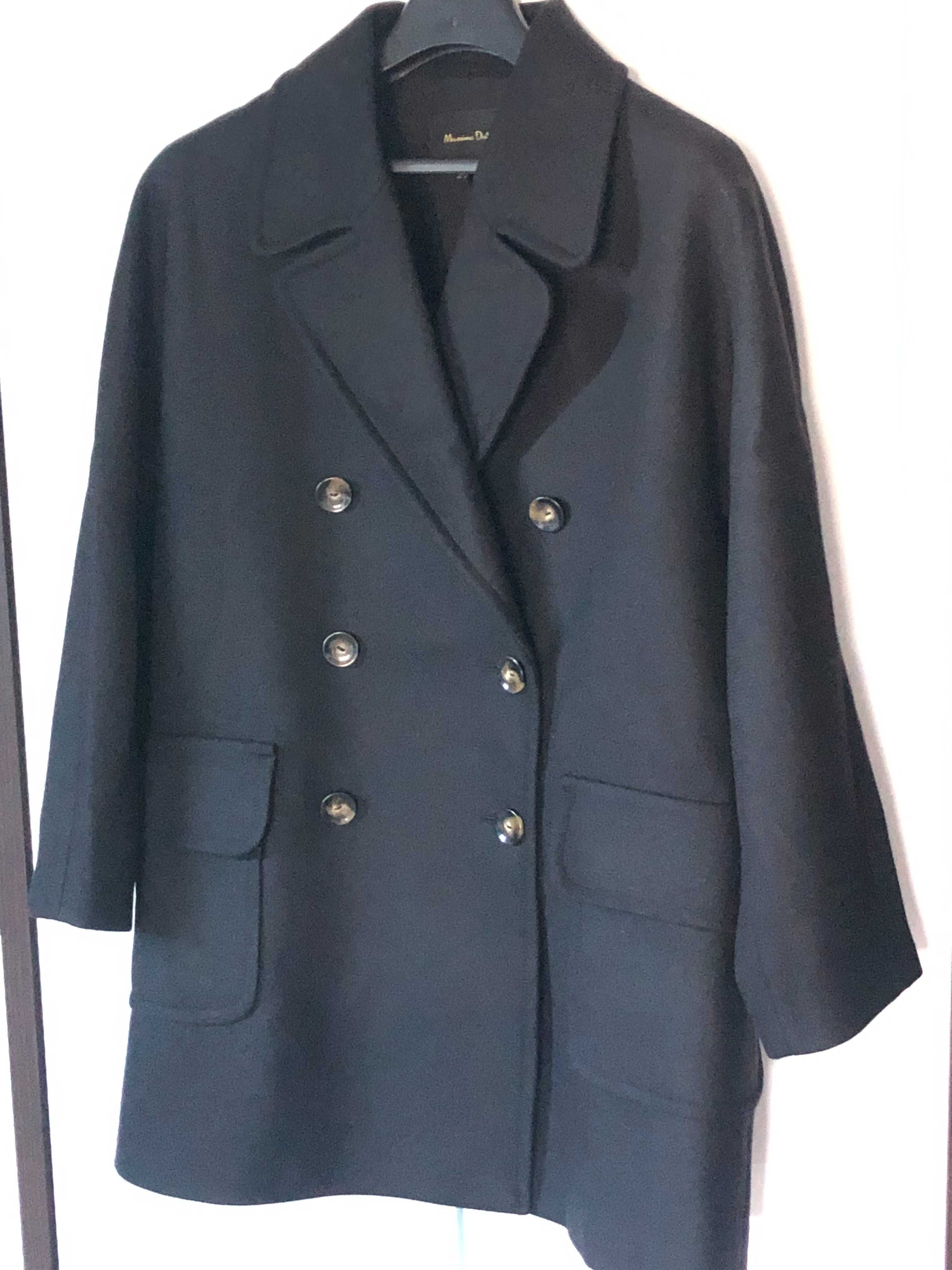Czarny wełniany płaszcz damski oversize Massimo Dutti rozmiar L