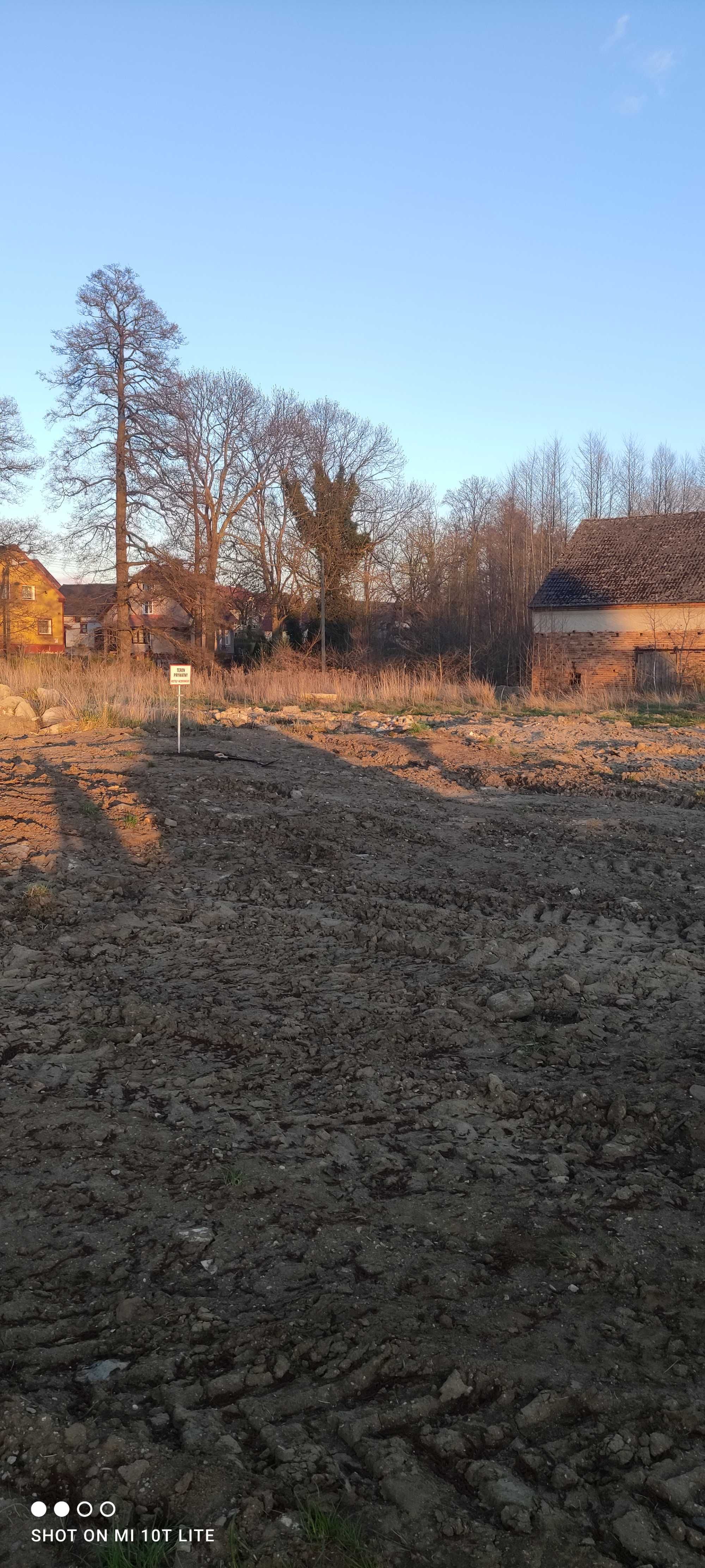 Działka budowlana Drożków z Pozwoleniem na budowę