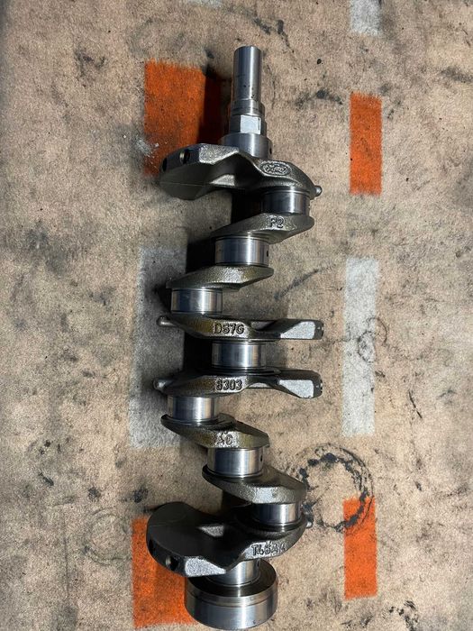 Wał korbowy Ford Kuga